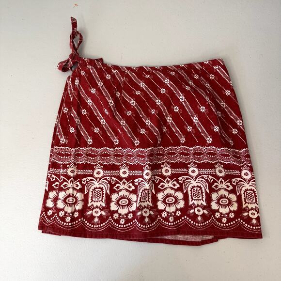 VTG Red Mini Wrap Skirt Women's Size 9/10 Medium - Picture 5 of 5